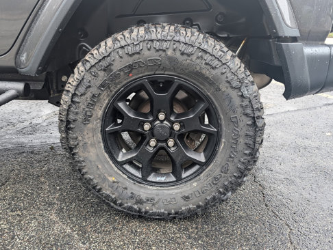 Used 2019 Jeep Wrangler Unlimited Sahara w/ Quick Order Package 24M Moab image 11