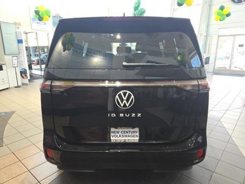 New 2025 Volkswagen ID. Buzz Pro S image 7