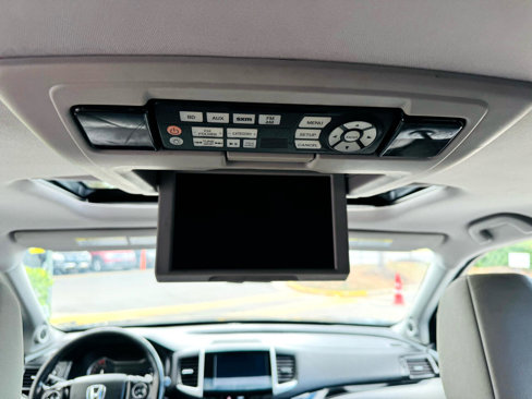 Used 2016 Honda Pilot Elite image 15