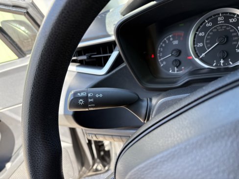 Used 2022 Toyota Corolla LE image 28
