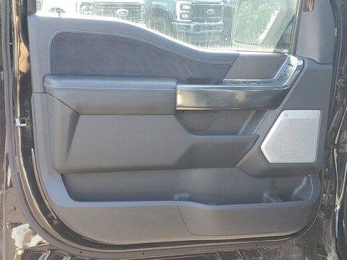 New 2025 Ford F150 Platinum w/ Equipment Group 702A High image 24