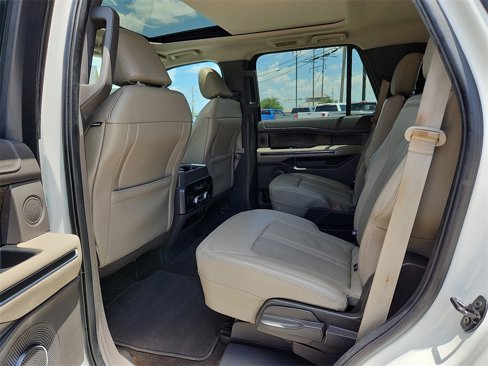Used 2021 Ford Expedition Limited image 15