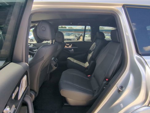 New 2026 Mercedes-Benz GLS 450 4MATIC image 5