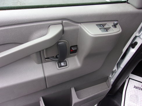 Used 2016 Chevrolet Express 3500 LT w/ LT Preferred Equipment Group image 15