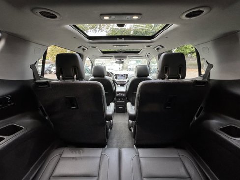 Used 2017 GMC Acadia SLT image 17