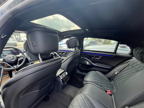 New 2025 Mercedes-Benz S 580 4MATIC Sedan image 10