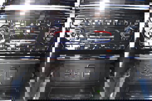New 2025 Jeep Grand Cherokee L Limited image 23