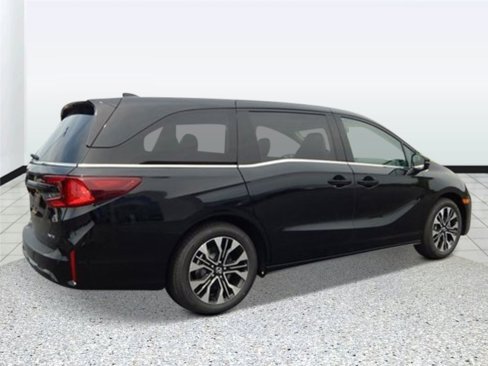 New 2026 Honda Odyssey Elite image 3