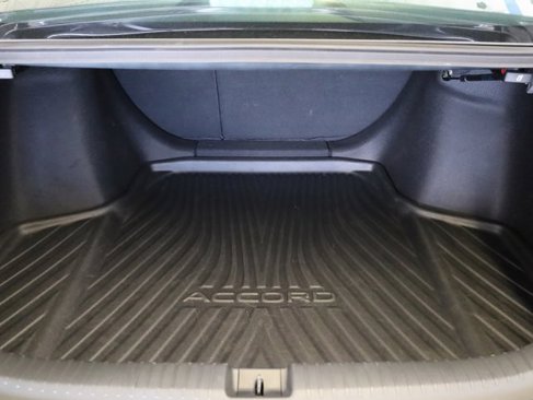 Certified 2024 Honda Accord EX image 29