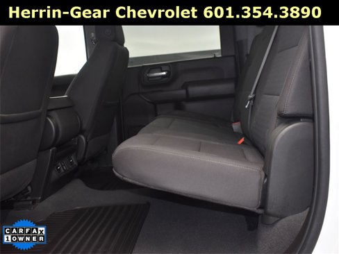 Used 2024 Chevrolet Silverado 2500 Custom w/ Custom Convenience Package image 14