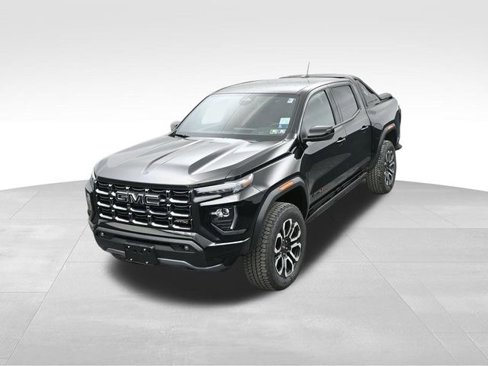 New 2025 GMC Canyon AT4 w/ Nightfall Edition image 29