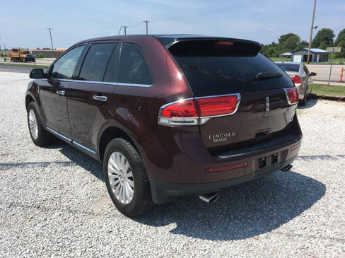 Used 2012 Lincoln MKX FWD image 6