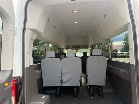 Used 2023 Ford Transit 350 XLT image 11