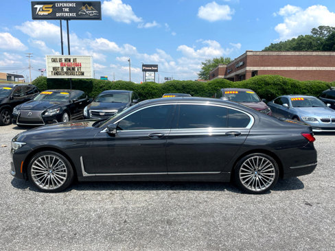 Used 2021 BMW 740i w/ Premium Package image 6