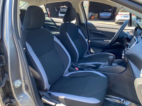 Used 2025 Nissan Versa S w/ Trunk Package image 22