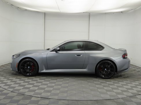Used 2025 BMW M2 w/ Lighting Package image 8
