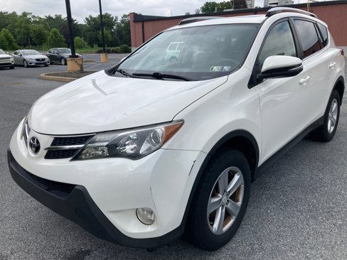 Used 2013 Toyota RAV4 XLE image 1