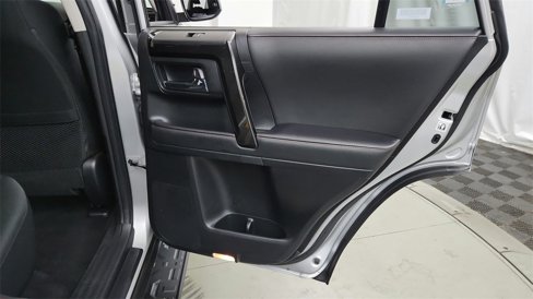 Used 2024 Toyota 4Runner TRD Off-Road image 13