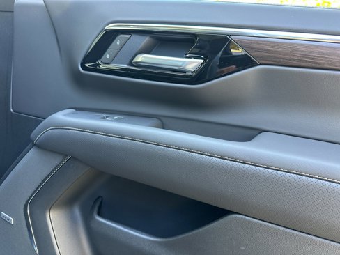 New 2025 Chevrolet Tahoe Premier w/ Sun And Tow Package image 21