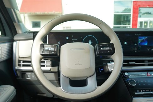 Used 2024 Hyundai Santa Fe Calligraphy image 50