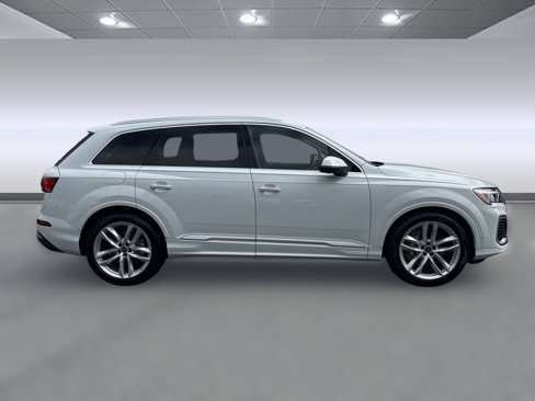 New 2025 Audi Q7 3.0T Premium Plus image 8