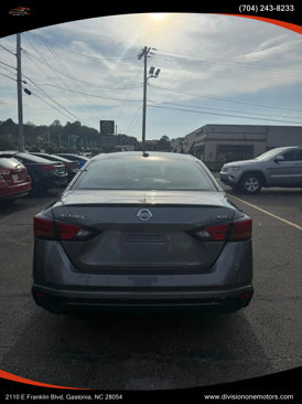 Used 2021 Nissan Altima 2.5 SV image 5