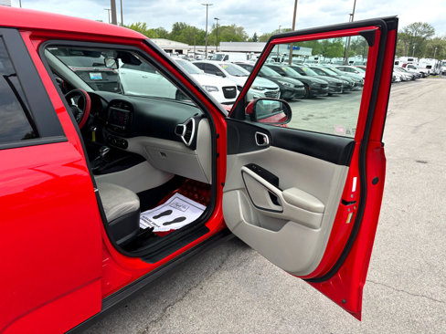 Used 2020 Kia Soul S image 9