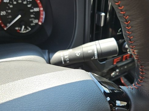 New 2025 Nissan Frontier PRO-4X image 17