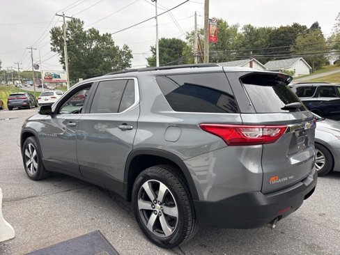 Used 2019 Chevrolet Traverse LT w/ LT Premium Package image 4