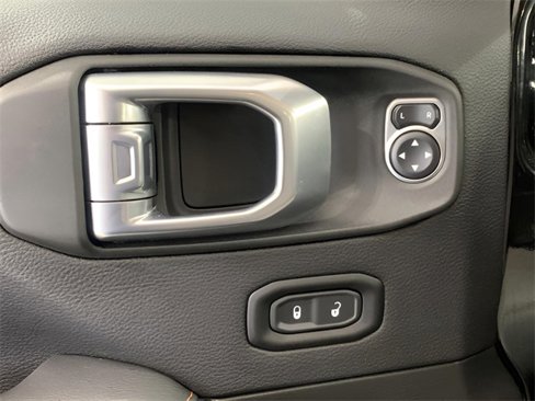 Certified 2021 Jeep Gladiator Mojave image 16
