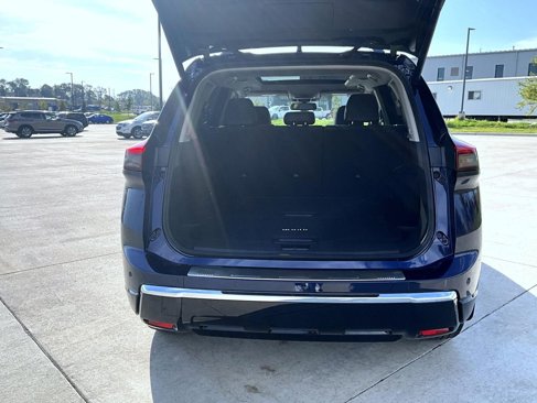New 2026 Nissan Rogue Platinum image 10