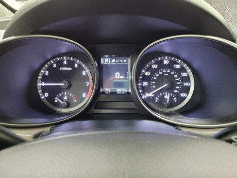 Used 2017 Hyundai Santa Fe SE image 23