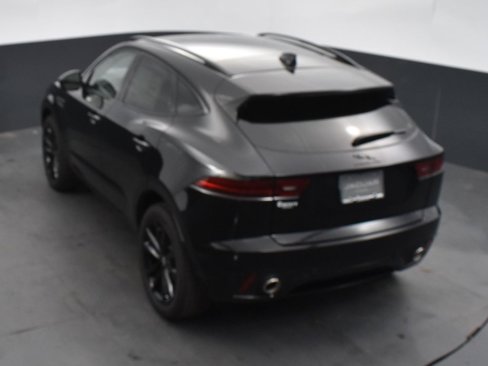 New 2024 Jaguar E-PACE R-Dynamic SE image 38