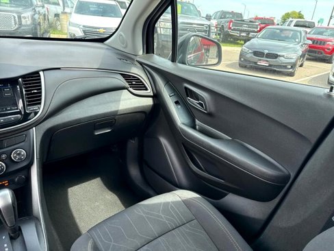 Used 2019 Chevrolet Trax LT image 19