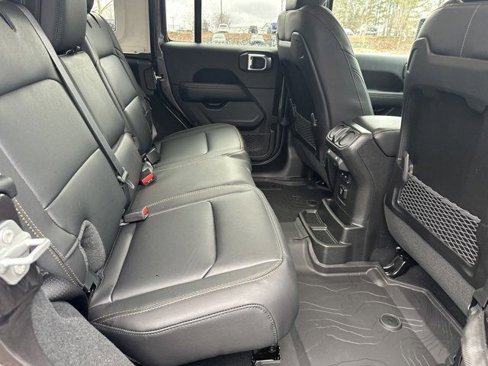 New 2025 Jeep Wrangler Sahara w/ Safety Group image 18