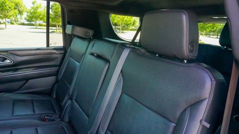 Used 2023 Chevrolet Suburban LT image 18