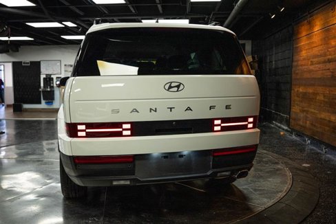 Used 2025 Hyundai Santa Fe SEL image 6