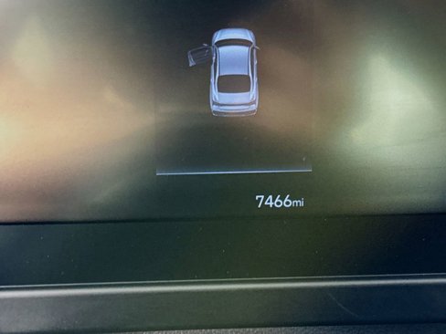 Certified 2025 Hyundai Elantra Sport image 12