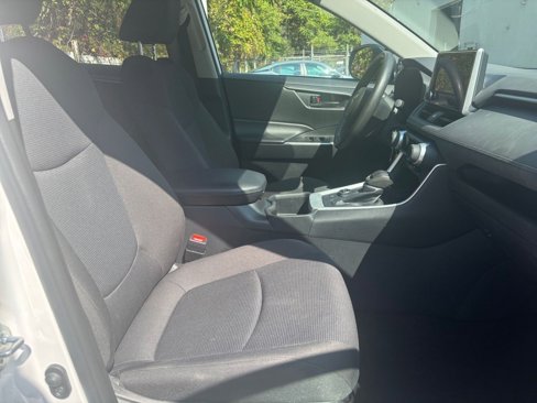 Used 2024 Toyota RAV4 LE image 25