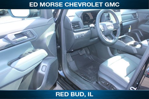New 2026 GMC Terrain AT4 w/ Convenience Package III image 6