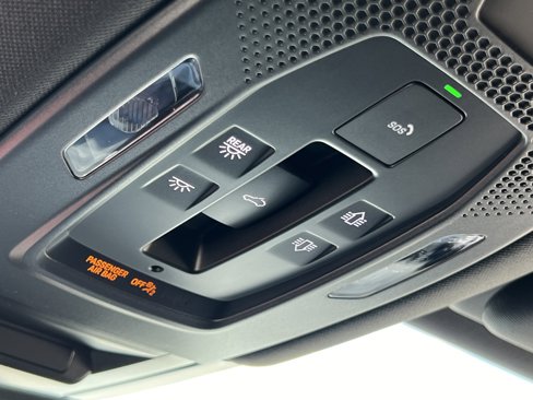 New 2025 Porsche Cayenne image 32