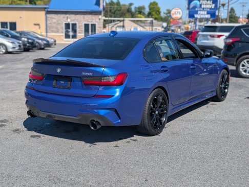 Used 2021 BMW 330i xDrive Sedan w/ M Sport Package image 11