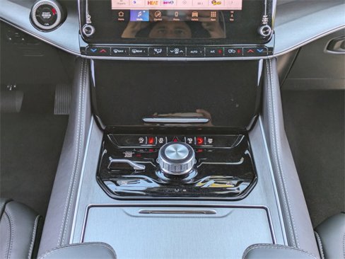 New 2025 Jeep Wagoneer 4WD w/ Convenience Group I image 19