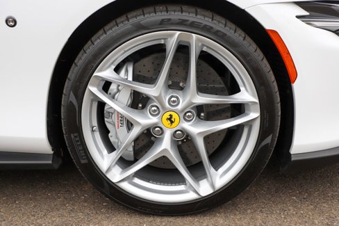 Certified 2023 Ferrari Roma image 10