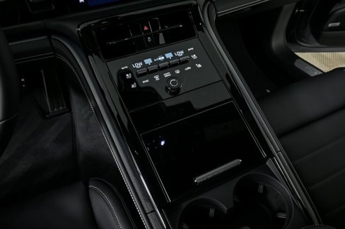 New 2026 Porsche Panamera 4 E-Hybrid image 18