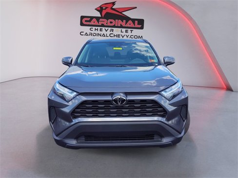 Used 2025 Toyota RAV4 XLE image 11