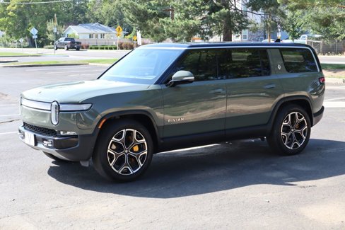 Used 2022 Rivian R1S Launch Edition image 10