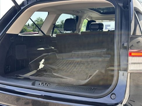 Certified 2022 Lincoln Aviator Reserve w/ Equipment Group 201A image 9