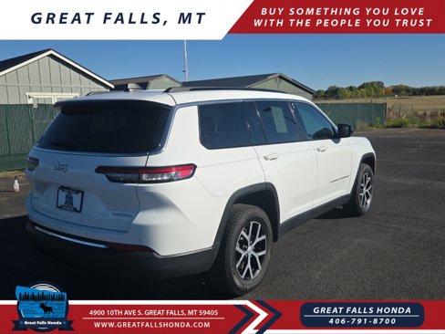 Used 2024 Jeep Grand Cherokee L Limited image 7