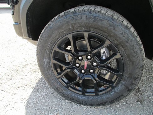 New 2026 GMC Canyon AT4 w/ Technology Plus Package image 11